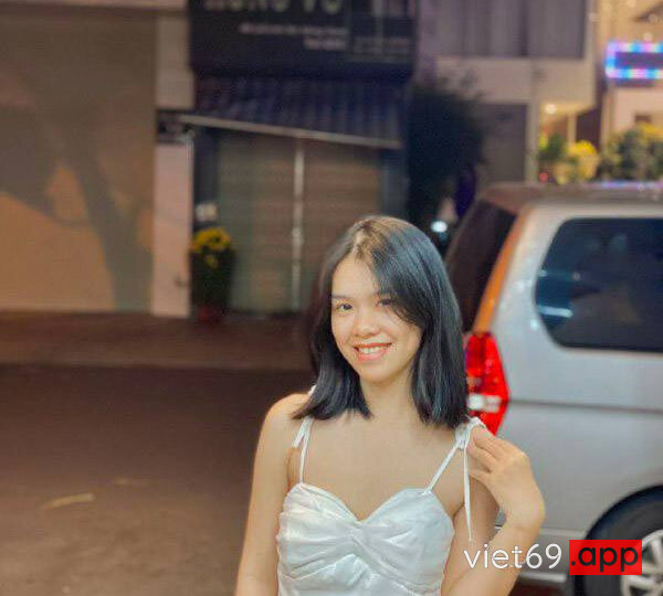 Ảnh 10 của Vợ trẻ đam mê bạo dâm BDSM thích nhét buồi tận họng địt cả 2 lỗ (Full Clip + Pic) – P2