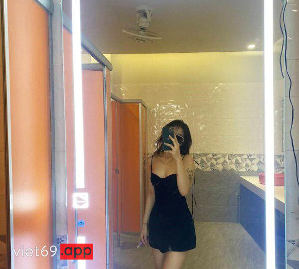 Ảnh 19 của Vừa chịch vừa vỗ mông em người yêu cực ngon (Full Clip + Pic)