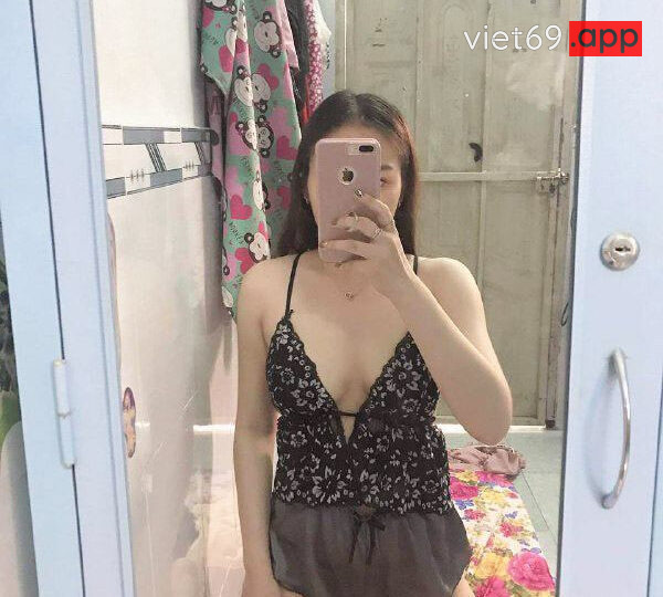 Ảnh 7 của Vừa địt vừa móc lồn em yêu sướng rên rỉ lồn ra nhiều nước (Full Clip + Pic)